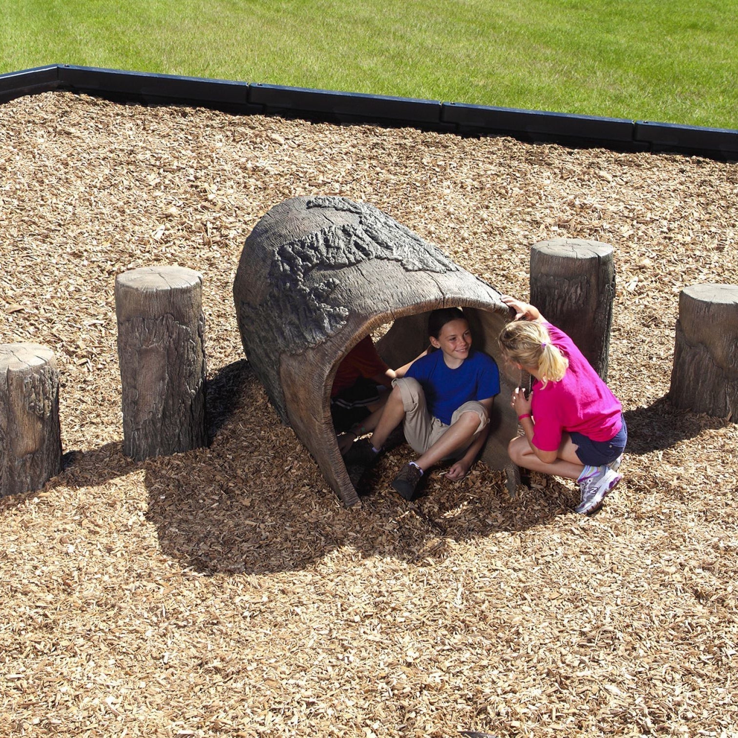 NatureRocks 4' Log Tunnel 4LT