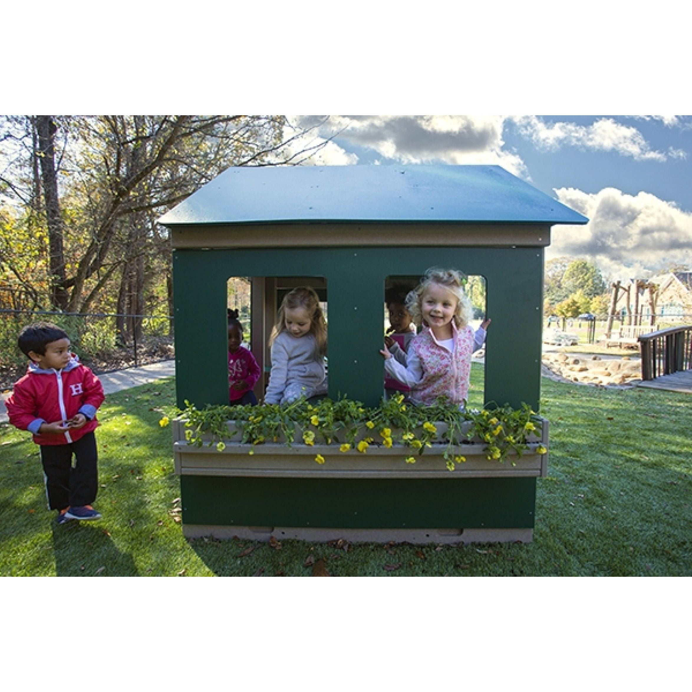 UltraPLAY 5' Playhouse M59006